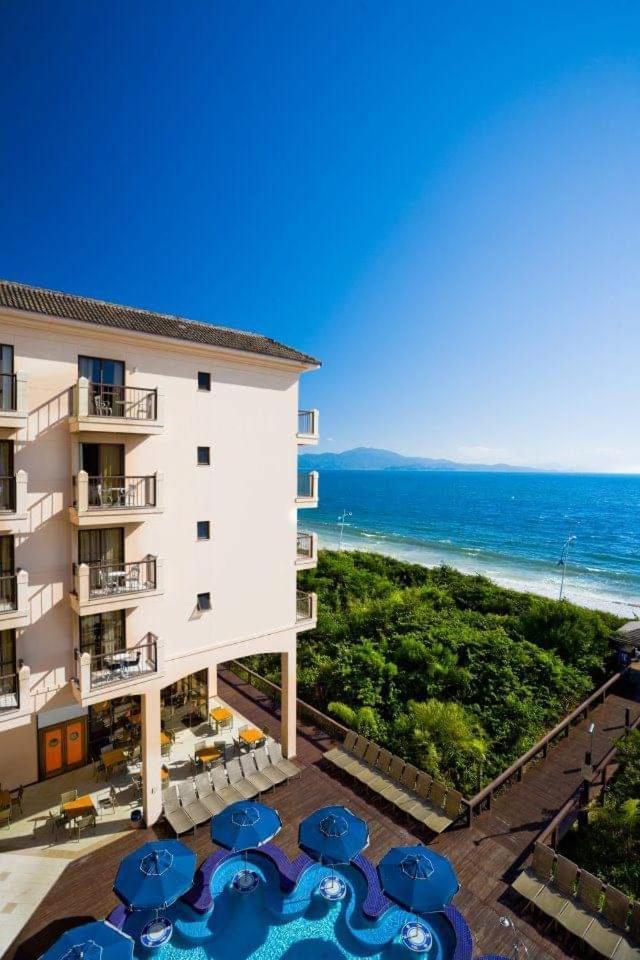 Apto Pes Na Areia Em Hotel Jurere Beach Jurere Internacional Florianópolis Buitenkant foto