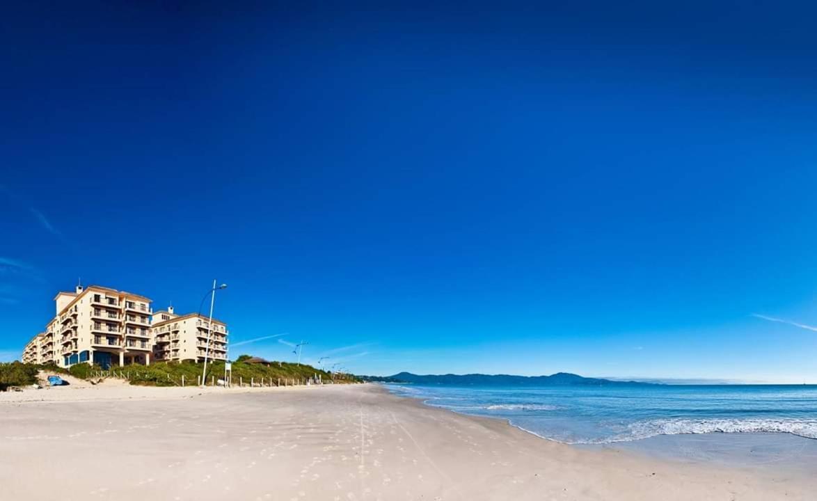 Apto Pes Na Areia Em Hotel Jurere Beach Jurere Internacional Florianópolis Buitenkant foto