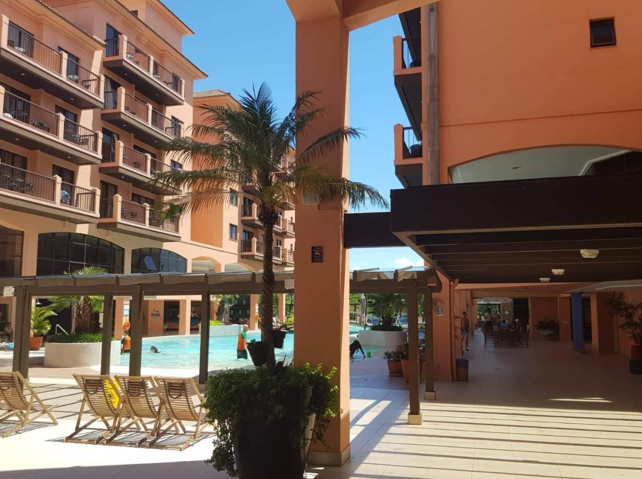 Apto Pes Na Areia Em Hotel Jurere Beach Jurere Internacional Florianópolis Buitenkant foto