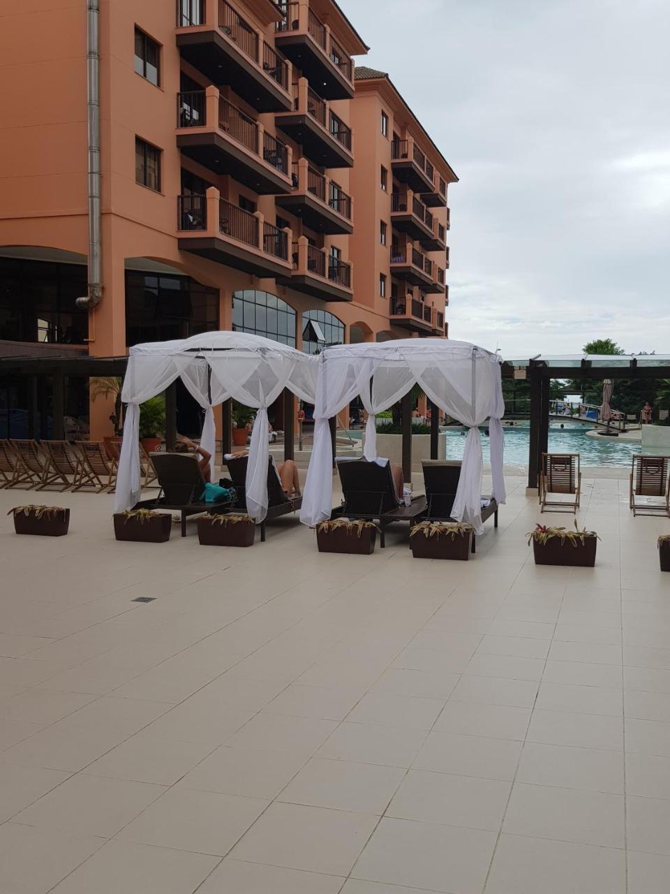 Apto Pes Na Areia Em Hotel Jurere Beach Jurere Internacional Florianópolis Buitenkant foto